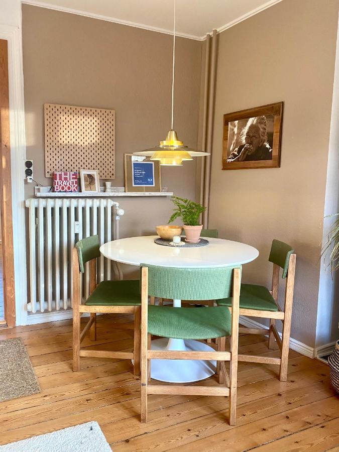 Apartamento En Hel I Midtbyen - Centralt, Hyggelig Og Taet Pa Alt! Randers